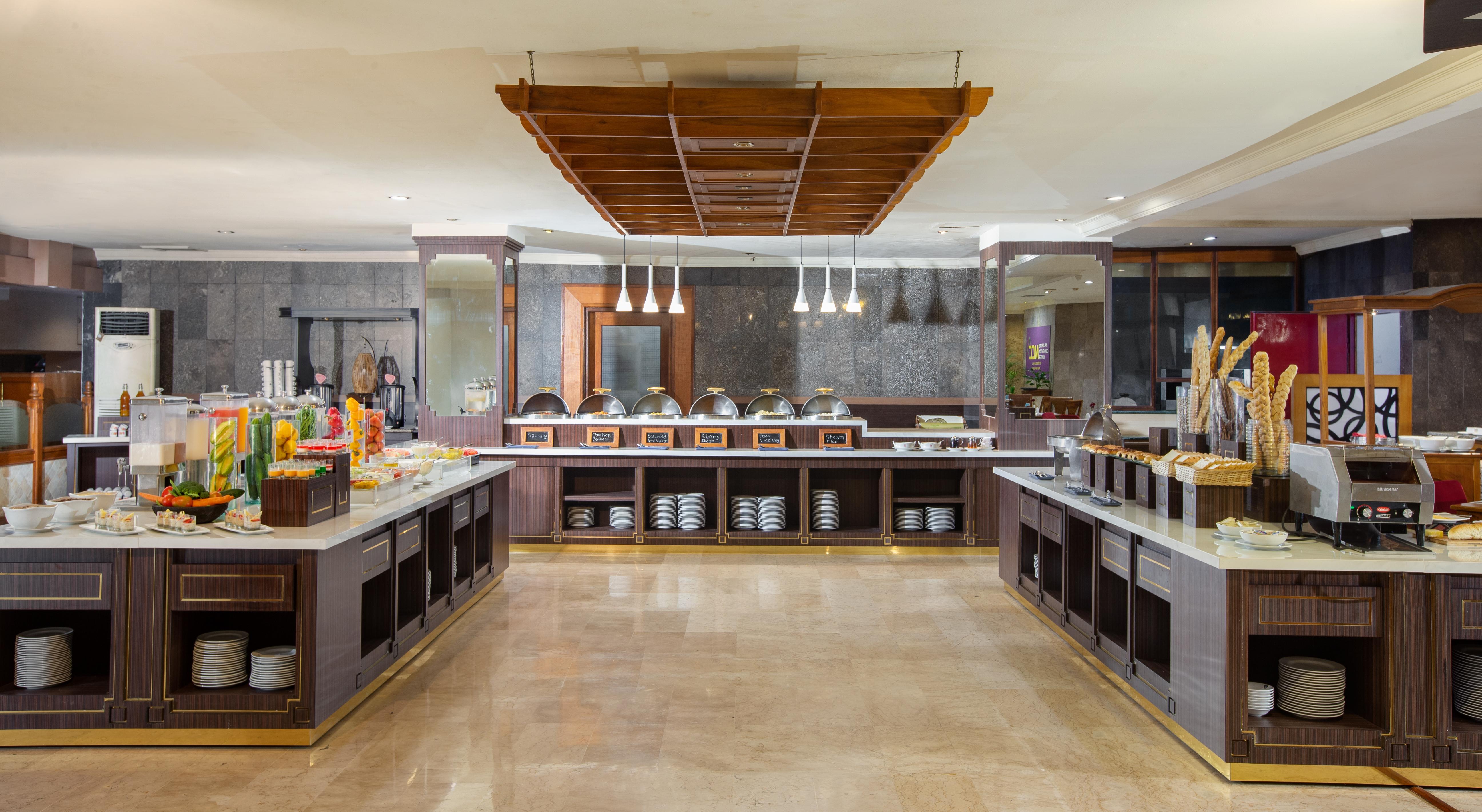 Grand Inna Malioboro Джокякарта Екстериор снимка