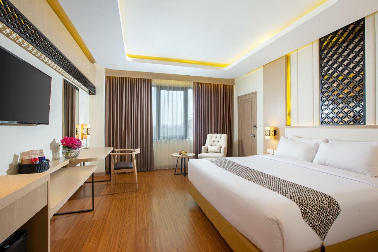 Grand Inna Malioboro Джокякарта Екстериор снимка