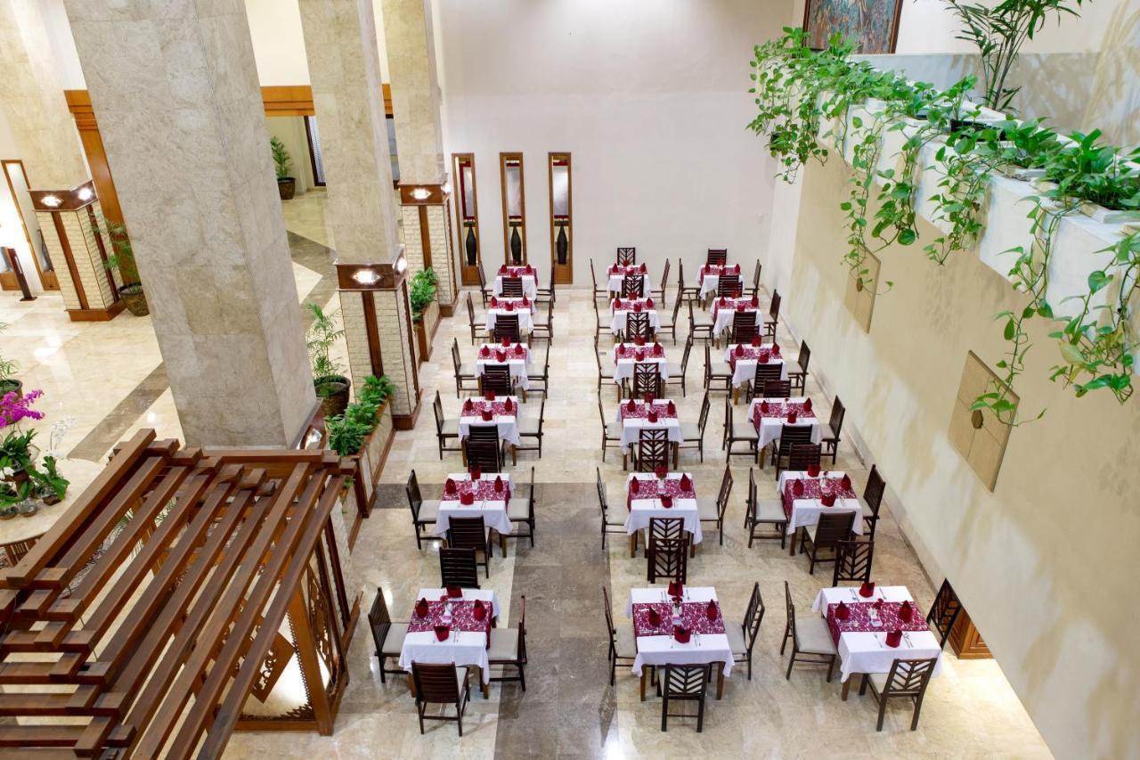 Grand Inna Malioboro Джокякарта Екстериор снимка